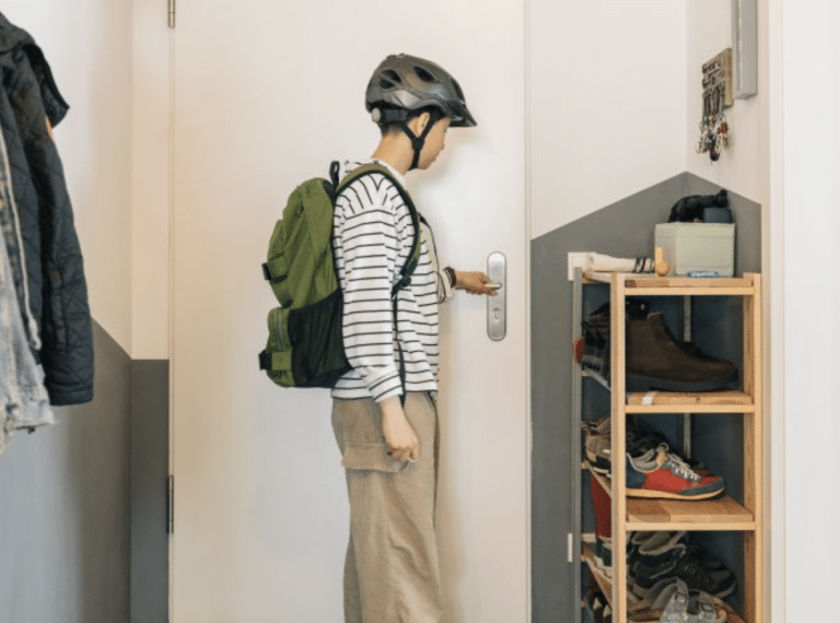 15 Entryway Organization Ideas for Busy Mornings